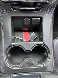 2020 Chevrolet Suburban LT 4x4   - Photo 18 - Riverside, CA 92505