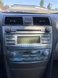 2007 Toyota Camry XLE V6   - Photo 6 - Riverside, CA 92505