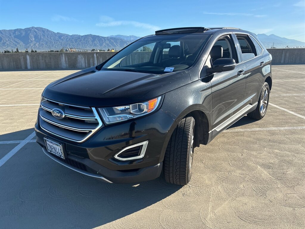 2015 Ford Edge SEL   - Photo 1 - Riverside, CA 92505