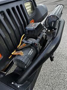 1994 Jeep Wrangler SE 2dr SE - Photo 9 - Riverside, CA 92505