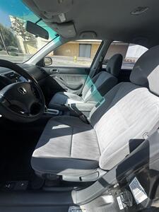 2004 Honda Civic LX   - Photo 6 - Riverside, CA 92505