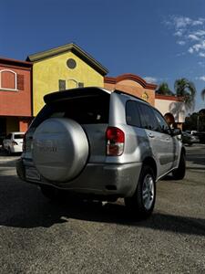 2001 Toyota RAV4   - Photo 3 - Riverside, CA 92505