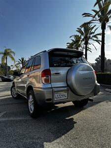 2001 Toyota RAV4   - Photo 4 - Riverside, CA 92505