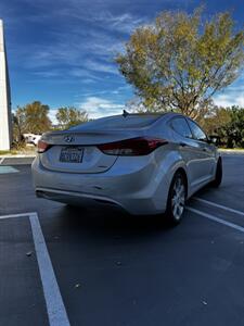 2011 Hyundai ELANTRA Limited   - Photo 3 - Riverside, CA 92505