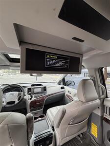 2013 Toyota Sienna XLE 8-Passenger - Photo 11 - Riverside, CA 92505