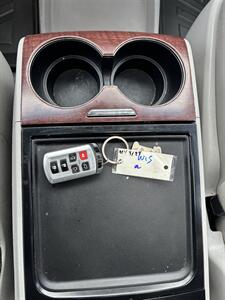 2013 Toyota Sienna XLE 8-Passenger - Photo 18 - Riverside, CA 92505