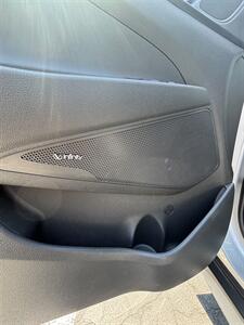 2020 Hyundai TUCSON Limited   - Photo 14 - Riverside, CA 92505