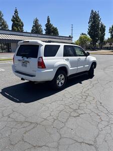 2006 Toyota 4Runner SR5 - Photo 5 - Riverside, CA 92505