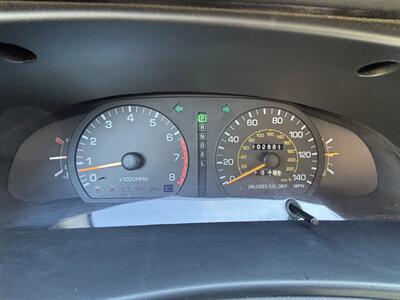 1995 Toyota Camry LE   - Photo 10 - Riverside, CA 92505