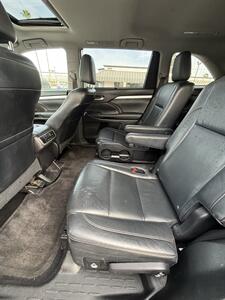 2015 Toyota Highlander XLE   - Photo 13 - Riverside, CA 92505