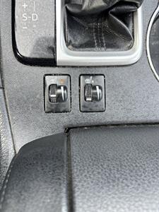 2015 Toyota Highlander XLE   - Photo 17 - Riverside, CA 92505