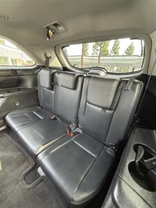 2015 Toyota Highlander XLE   - Photo 6 - Riverside, CA 92505