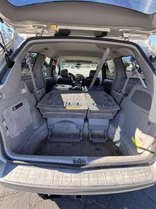 2006 Toyota Sienna XLE Limited 7 Passenger - Photo 5 - Riverside, CA 92505