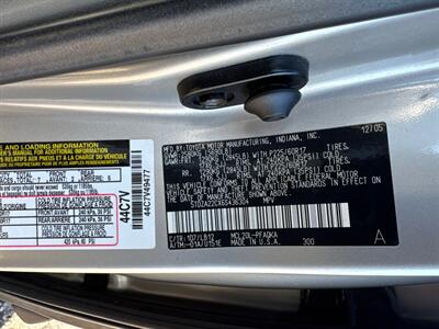 2006 Toyota Sienna XLE Limited 7 Passenger   - Photo 12 - Riverside, CA 92505