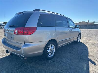2006 Toyota Sienna XLE Limited 7 Passenger   - Photo 5 - Riverside, CA 92505