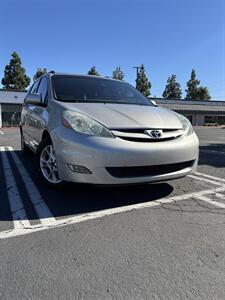 2006 Toyota Sienna XLE Limited 7 Passenger Van