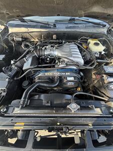 2001 Toyota 4Runner SR5 - Photo 17 - Riverside, CA 92505
