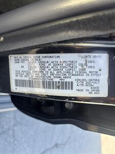 2001 Toyota 4Runner SR5 - Photo 16 - Riverside, CA 92505