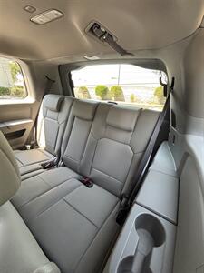 2011 Honda Pilot EX-L   - Photo 8 - Riverside, CA 92505