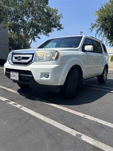 2011 Honda Pilot EX-L   - Photo 2 - Riverside, CA 92505