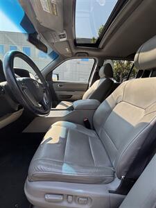 2011 Honda Pilot EX-L   - Photo 6 - Riverside, CA 92505