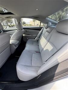 2010 Lexus ES 350   - Photo 7 - Riverside, CA 92505