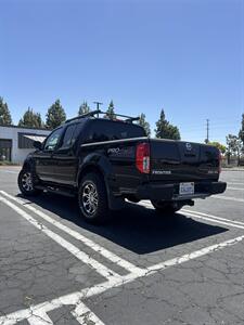 2012 Nissan Frontier PRO-4X   - Photo 4 - Riverside, CA 92505