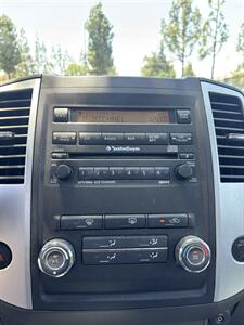 2012 Nissan Frontier PRO-4X   - Photo 12 - Riverside, CA 92505