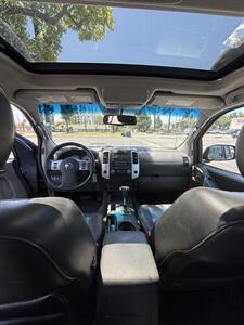 2012 Nissan Frontier PRO-4X   - Photo 11 - Riverside, CA 92505
