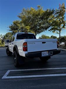 2004 Toyota Tacoma PreRunner V6 4dr Double Cab PreRunner V6   - Photo 4 - Anaheim, CA 92805