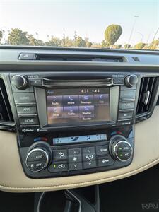 2016 Toyota RAV4 XLE   - Photo 11 - Riverside, CA 92505