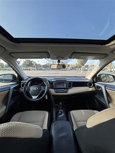2016 Toyota RAV4 XLE   - Photo 8 - Riverside, CA 92505