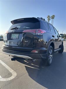 2016 Toyota RAV4 XLE   - Photo 4 - Riverside, CA 92505