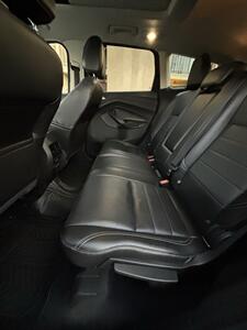 2015 Ford Escape Titanium - Photo 8 - Riverside, CA 92505