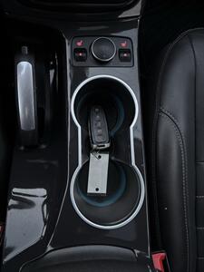 2015 Ford Escape Titanium - Photo 14 - Riverside, CA 92505