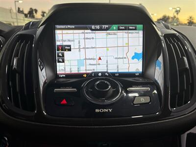 2015 Ford Escape Titanium   - Photo 14 - Riverside, CA 92505