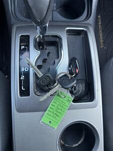 2013 Toyota Tacoma PreRunner   - Photo 16 - Riverside, CA 92505
