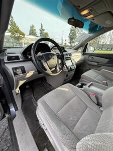 2014 Honda Odyssey EX   - Photo 5 - Riverside, CA 92505