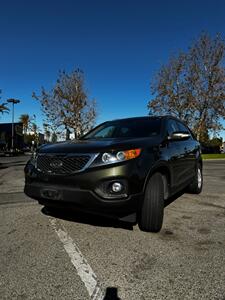 2012 Kia Sorento LX   - Photo 2 - Riverside, CA 92505