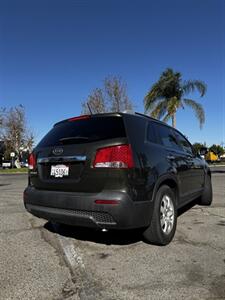 2012 Kia Sorento LX   - Photo 3 - Riverside, CA 92505