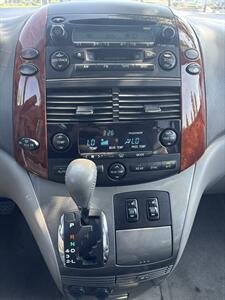 2004 Toyota Sienna XLE 7 Passenger - Photo 15 - Riverside, CA 92505