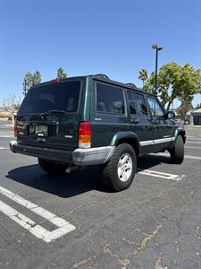 2001 Jeep Cherokee Sport   - Photo 4 - Riverside, CA 92505