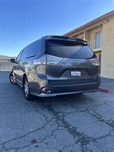 2013 Toyota Sienna SE 8-Passenger - Photo 3 - Riverside, CA 92505