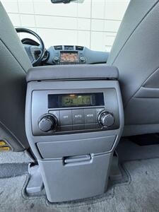 2010 Toyota Highlander Limited - Photo 14 - Riverside, CA 92505