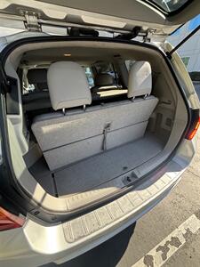 2010 Toyota Highlander Limited - Photo 13 - Riverside, CA 92505