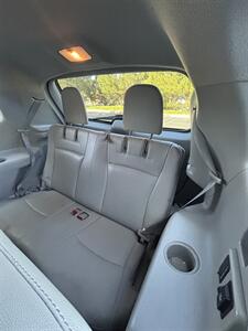 2010 Toyota Highlander Limited - Photo 8 - Riverside, CA 92505