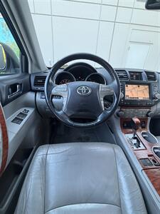 2010 Toyota Highlander Limited - Photo 10 - Riverside, CA 92505