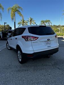 2014 Ford Escape S   - Photo 4 - Anaheim, CA 92805