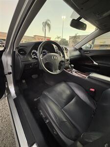 2008 Lexus IS 250   - Photo 6 - Riverside, CA 92505