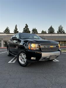 2013 Chevrolet Avalanche LT Black Diamond Truck